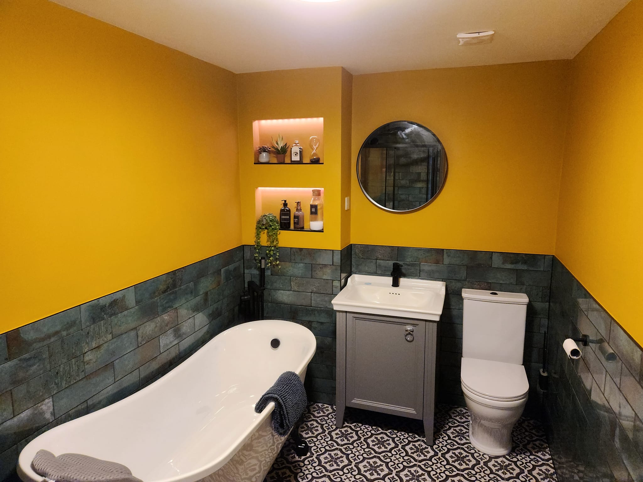 modern, elegant yellow bathroom